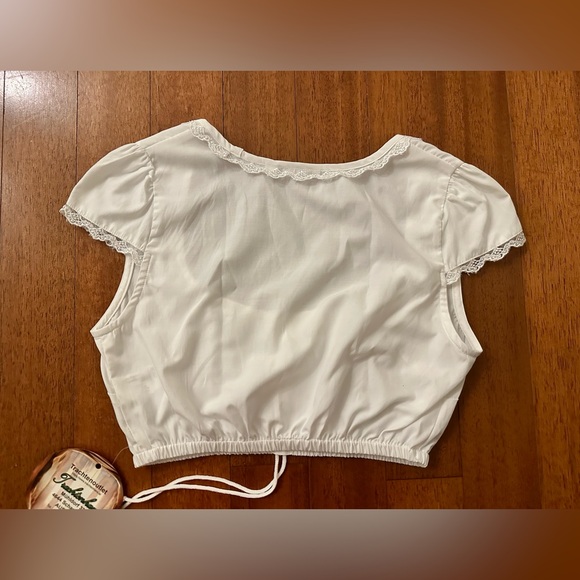 NWT Dirndl Blouse for Oktoberfest. EU size 32 and 34 available - Picture 5 of 11